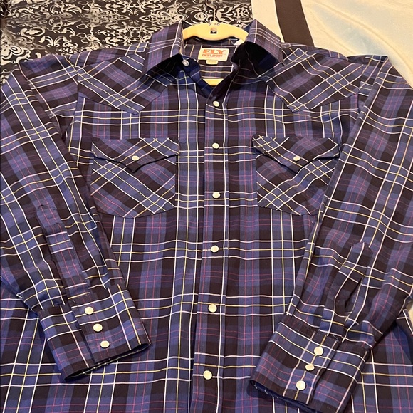 Ely Cattleman Men's Blue and Purple Plaid Button Down Shirt - Picture 4 of 9